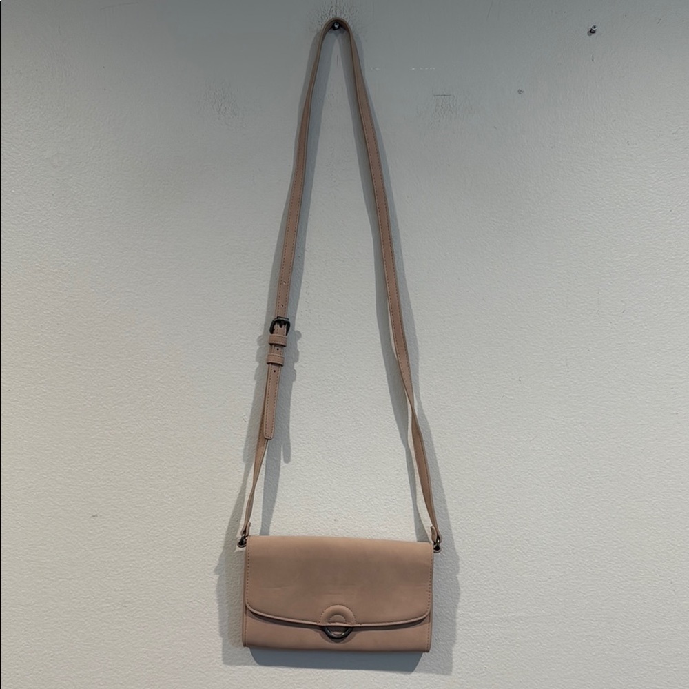 Universal Thread Blush Pink Crossbody Bag with Flap Closure and Adjustable Strap